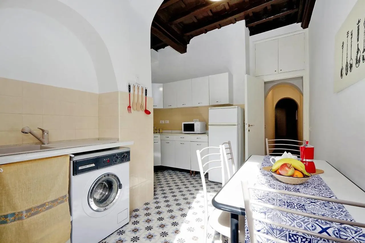 Pellegrino Apartment Rome